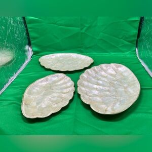 Vintage Mid-Century Modern Nesting Capiz Shell and Brass Trays/Catchall (3)